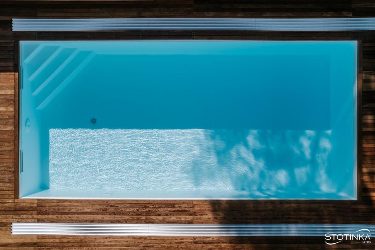 Domacija Metul Lägenhet Luče Exteriör bild